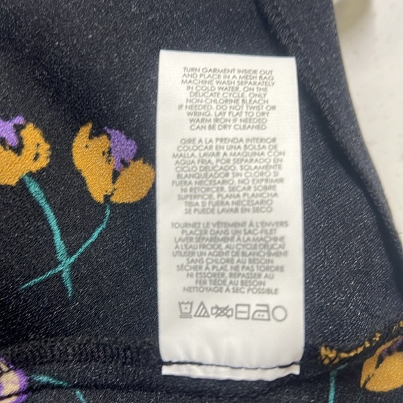 Cabi Divine Floral Wrap Dress Black - Picture 9 of 9